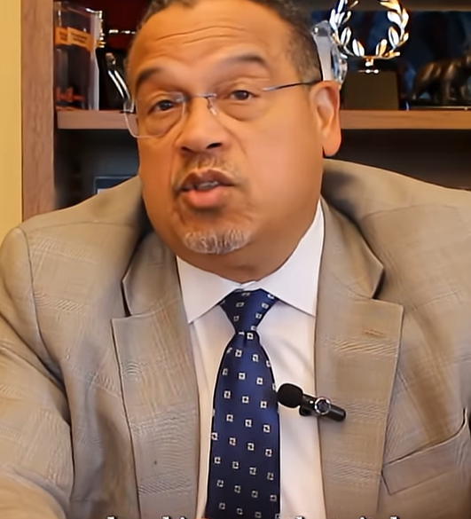 A Pulitzer Winner at the New York Times Is Calling Hamas Fighters ‘Martyrs’ — And He Still Has a Job